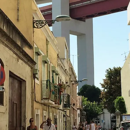 Lx Factory 1 Daire Lisboa